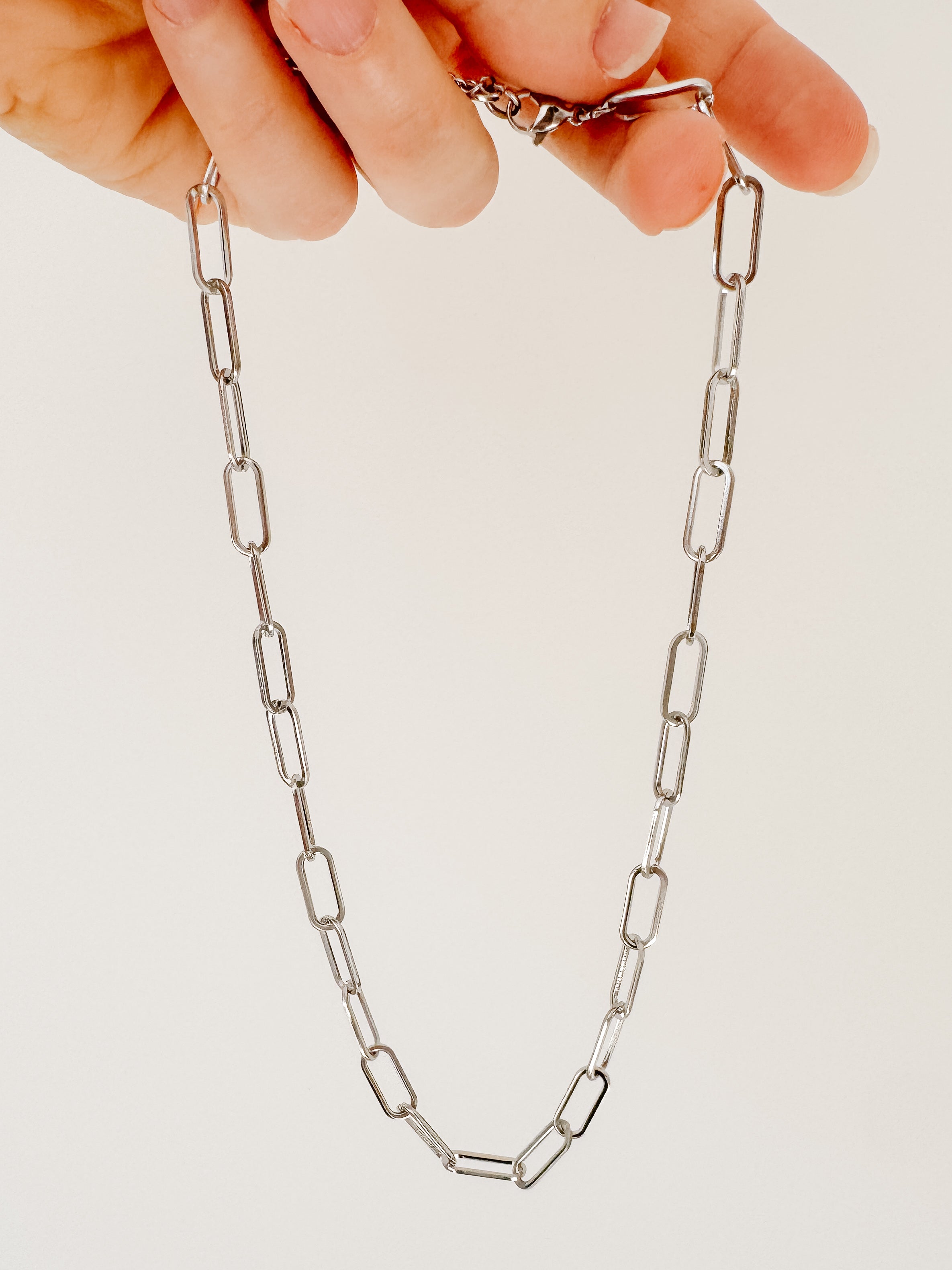 Chunky Paperclip Necklace